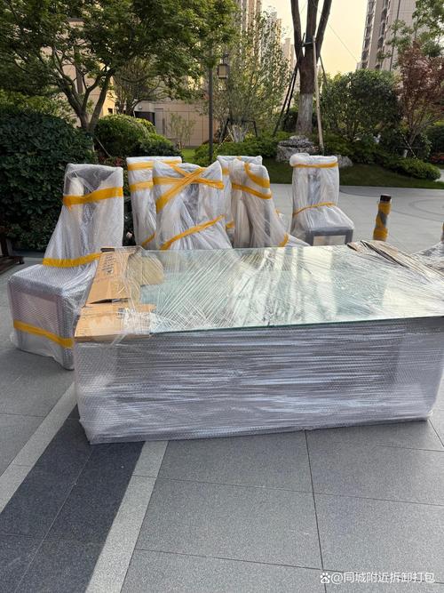 闵行搬家不用愁!专业拆装服务解决大件搬运难题